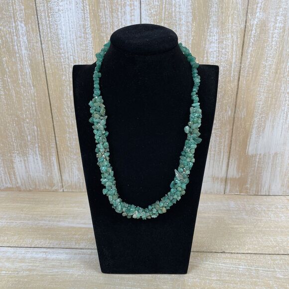 Vintage Jade Chips w/silver Ball Beads Green 23” Necklace Adjustable - Picture 1 of 6